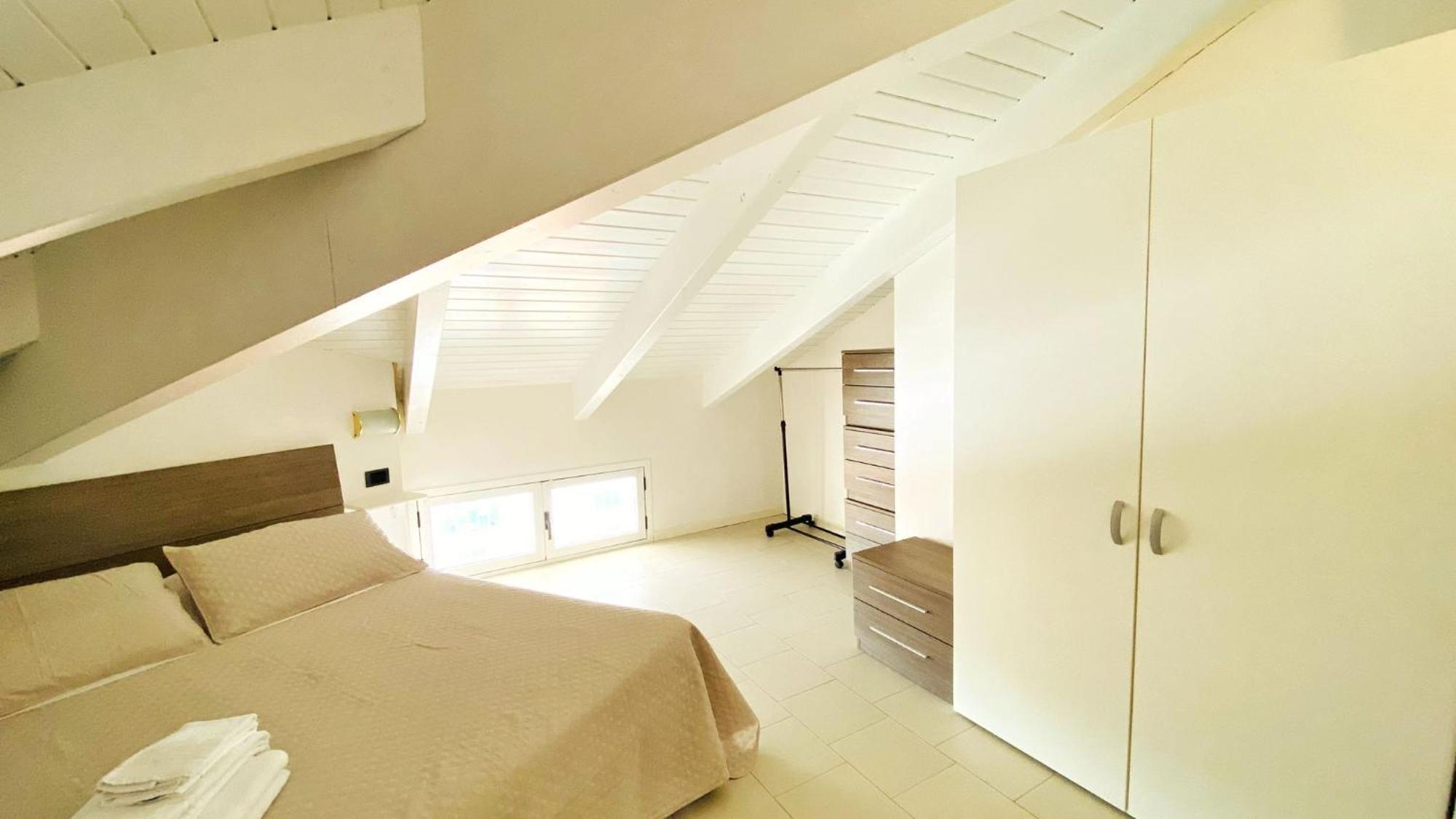 Residence Altea Riccione Eksteriør billede